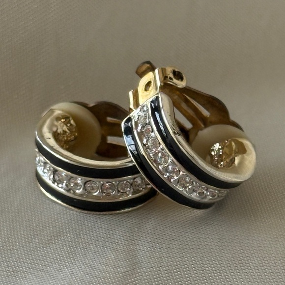 Vintage Elegant Black Enamel Gold & Rhinestone Half Hoops Clip Earrings - Picture 1 of 13